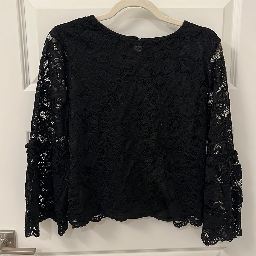 Blouse size medium